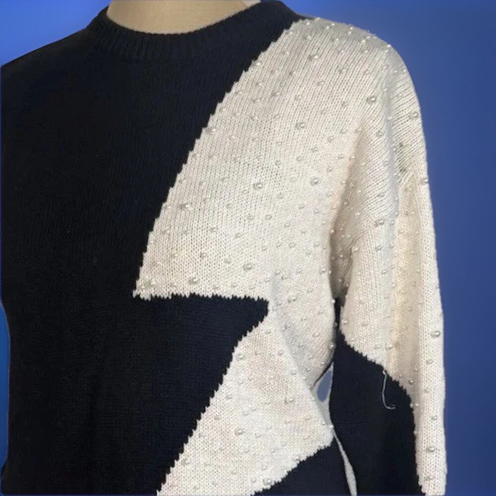 Vintage Pearl Star Sweater Black White Graphic Knit 80s Glam Statement Old Money - Picture 4 of 11